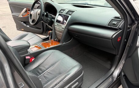 Toyota Camry, 2008 год, 1 250 000 рублей, 7 фотография