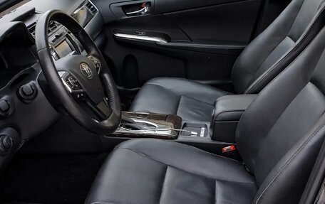 Toyota Camry, 2016 год, 2 150 000 рублей, 4 фотография