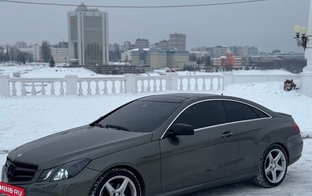 Mercedes-Benz E-Класс, 2011 год, 1 300 000 рублей, 11 фотография