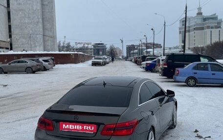 Mercedes-Benz E-Класс, 2011 год, 1 300 000 рублей, 16 фотография