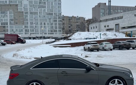 Mercedes-Benz E-Класс, 2011 год, 1 300 000 рублей, 18 фотография