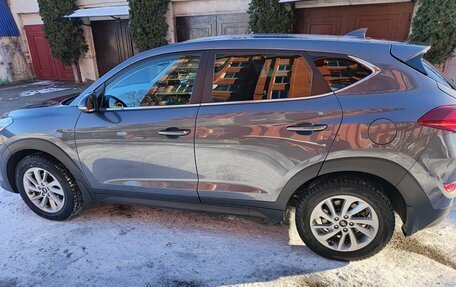 Hyundai Tucson III, 2017 год, 2 400 000 рублей, 2 фотография