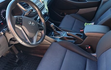 Hyundai Tucson III, 2017 год, 2 400 000 рублей, 4 фотография