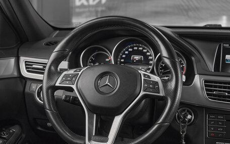 Mercedes-Benz E-Класс, 2015 год, 1 990 000 рублей, 10 фотография