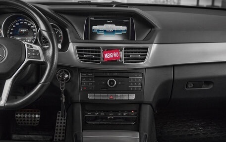 Mercedes-Benz E-Класс, 2015 год, 1 990 000 рублей, 15 фотография