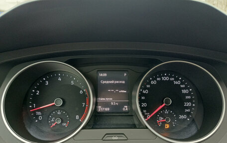 Volkswagen Tiguan II, 2017 год, 1 835 000 рублей, 17 фотография