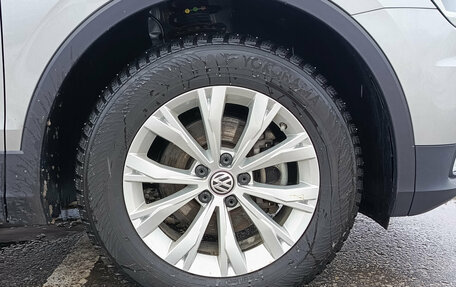 Volkswagen Tiguan II, 2017 год, 1 835 000 рублей, 22 фотография