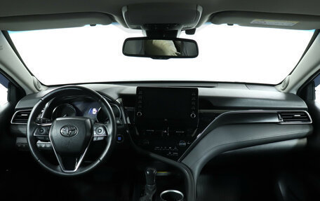 Toyota Camry, 2021 год, 3 529 000 рублей, 12 фотография