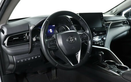 Toyota Camry, 2021 год, 3 529 000 рублей, 13 фотография