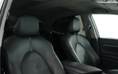 Toyota Camry, 2021 год, 3 529 000 рублей, 16 фотография