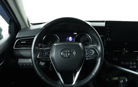 Toyota Camry, 2021 год, 3 529 000 рублей, 18 фотография