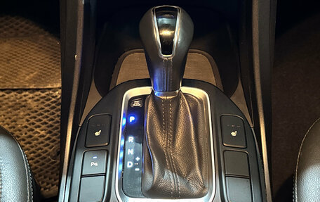 Hyundai Santa Fe III рестайлинг, 2016 год, 1 999 000 рублей, 26 фотография