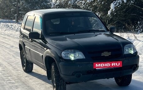 Chevrolet Niva I рестайлинг, 2014 год, 445 000 рублей, 3 фотография