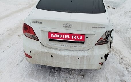 Hyundai Solaris II рестайлинг, 2013 год, 420 000 рублей, 4 фотография