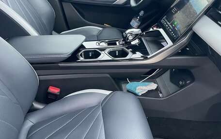 Geely Atlas, 2024 год, 2 950 000 рублей, 6 фотография