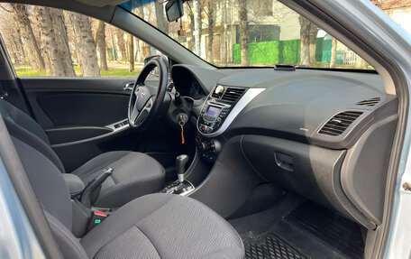 Hyundai Solaris II рестайлинг, 2011 год, 730 000 рублей, 8 фотография