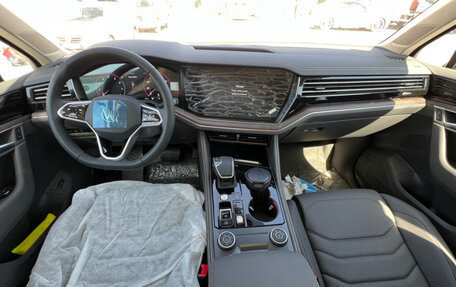 Volkswagen Touareg III, 2025 год, 7 490 000 рублей, 8 фотография