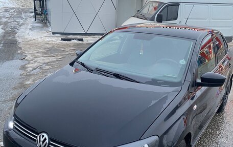 Volkswagen Polo VI (EU Market), 2012 год, 1 000 000 рублей, 1 фотография