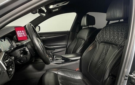 BMW 5 серия, 2017 год, 4 140 000 рублей, 22 фотография