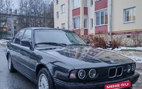 BMW 5 серия, 1991 год, 650 000 рублей, 2 фотография