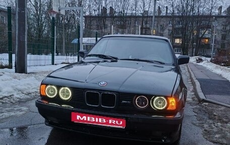 BMW 5 серия, 1991 год, 650 000 рублей, 3 фотография
