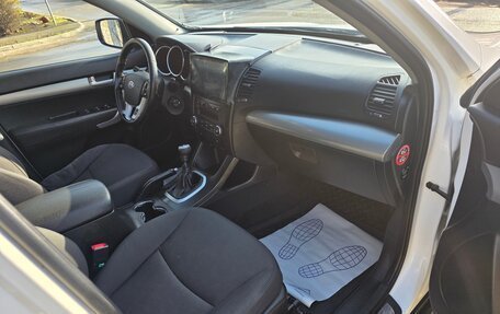 KIA Sorento II рестайлинг, 2012 год, 1 300 000 рублей, 12 фотография