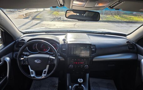 KIA Sorento II рестайлинг, 2012 год, 1 300 000 рублей, 9 фотография