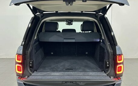 Land Rover Range Rover IV рестайлинг, 2018 год, 4 990 000 рублей, 27 фотография