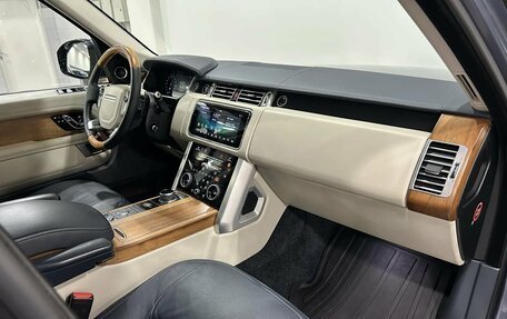 Land Rover Range Rover IV рестайлинг, 2018 год, 4 990 000 рублей, 34 фотография