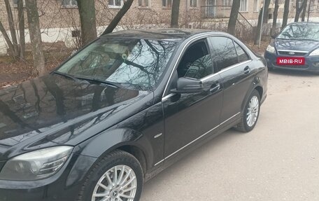Mercedes-Benz C-Класс, 2008 год, 925 000 рублей, 2 фотография