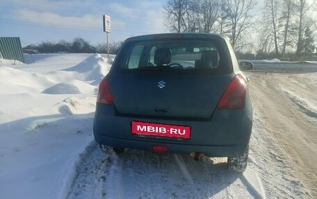 Suzuki Swift III, 2005 год, 299 999 рублей, 4 фотография