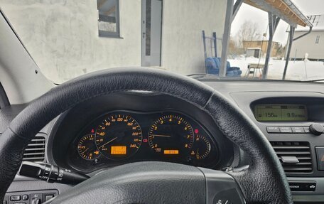 Toyota Avensis III рестайлинг, 2004 год, 860 000 рублей, 14 фотография