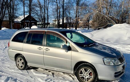 Nissan Liberty, 2002 год, 490 000 рублей, 9 фотография