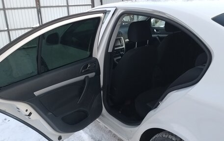 Skoda Octavia, 2011 год, 750 000 рублей, 11 фотография