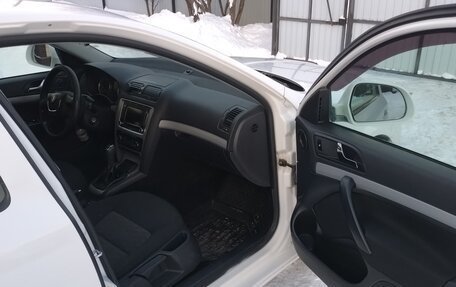 Skoda Octavia, 2011 год, 750 000 рублей, 9 фотография