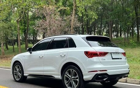 Audi Q3, 2022 год, 2 099 000 рублей, 5 фотография