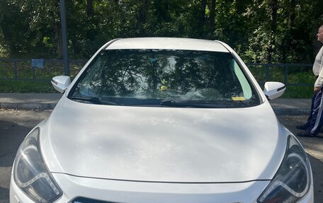 Hyundai i40 I рестайлинг, 2014 год, 1 350 000 рублей, 10 фотография