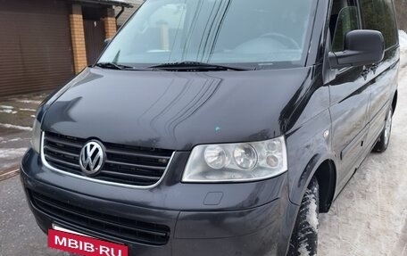 Volkswagen Multivan T5, 2009 год, 1 800 000 рублей, 2 фотография