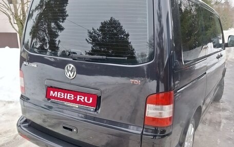 Volkswagen Multivan T5, 2009 год, 1 800 000 рублей, 6 фотография