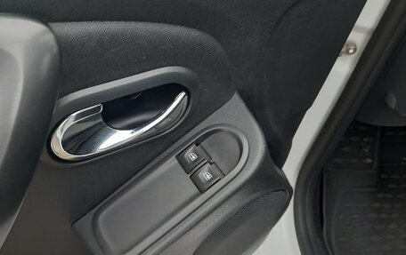 Renault Duster I рестайлинг, 2017 год, 1 200 000 рублей, 8 фотография