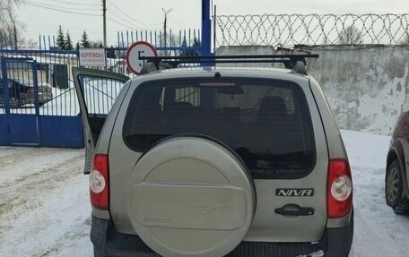 Chevrolet Niva I рестайлинг, 2011 год, 330 000 рублей, 3 фотография