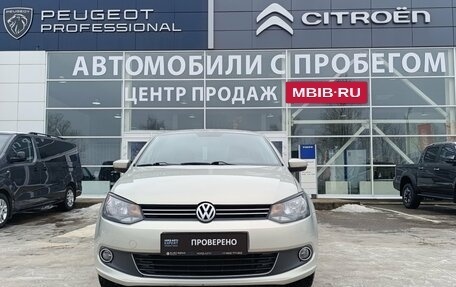 Volkswagen Polo VI (EU Market), 2011 год, 699 000 рублей, 2 фотография