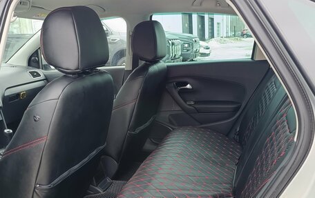 Volkswagen Polo VI (EU Market), 2011 год, 699 000 рублей, 25 фотография