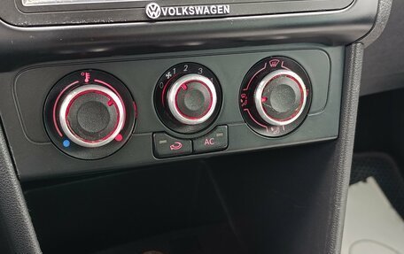 Volkswagen Polo VI (EU Market), 2011 год, 699 000 рублей, 23 фотография