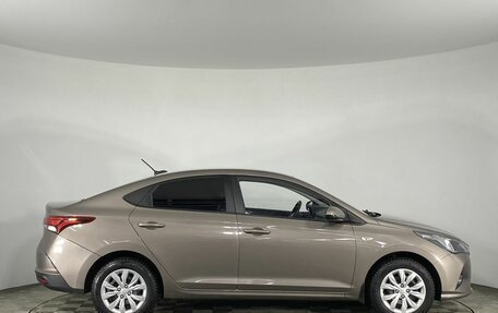 Hyundai Solaris II рестайлинг, 2022 год, 1 800 000 рублей, 11 фотография