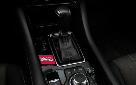 Mazda 6, 2019 год, 2 430 000 рублей, 14 фотография