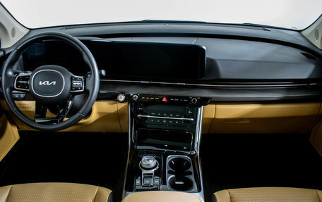 KIA Carnival, 2023 год, 4 970 000 рублей, 15 фотография