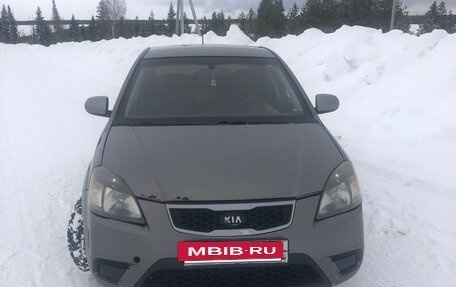 KIA Rio II, 2011 год, 420 000 рублей, 2 фотография