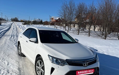 Toyota Camry, 2015 год, 2 150 000 рублей, 3 фотография