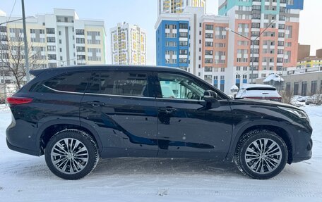 Toyota Highlander, 2026 год, 5 500 000 рублей, 5 фотография